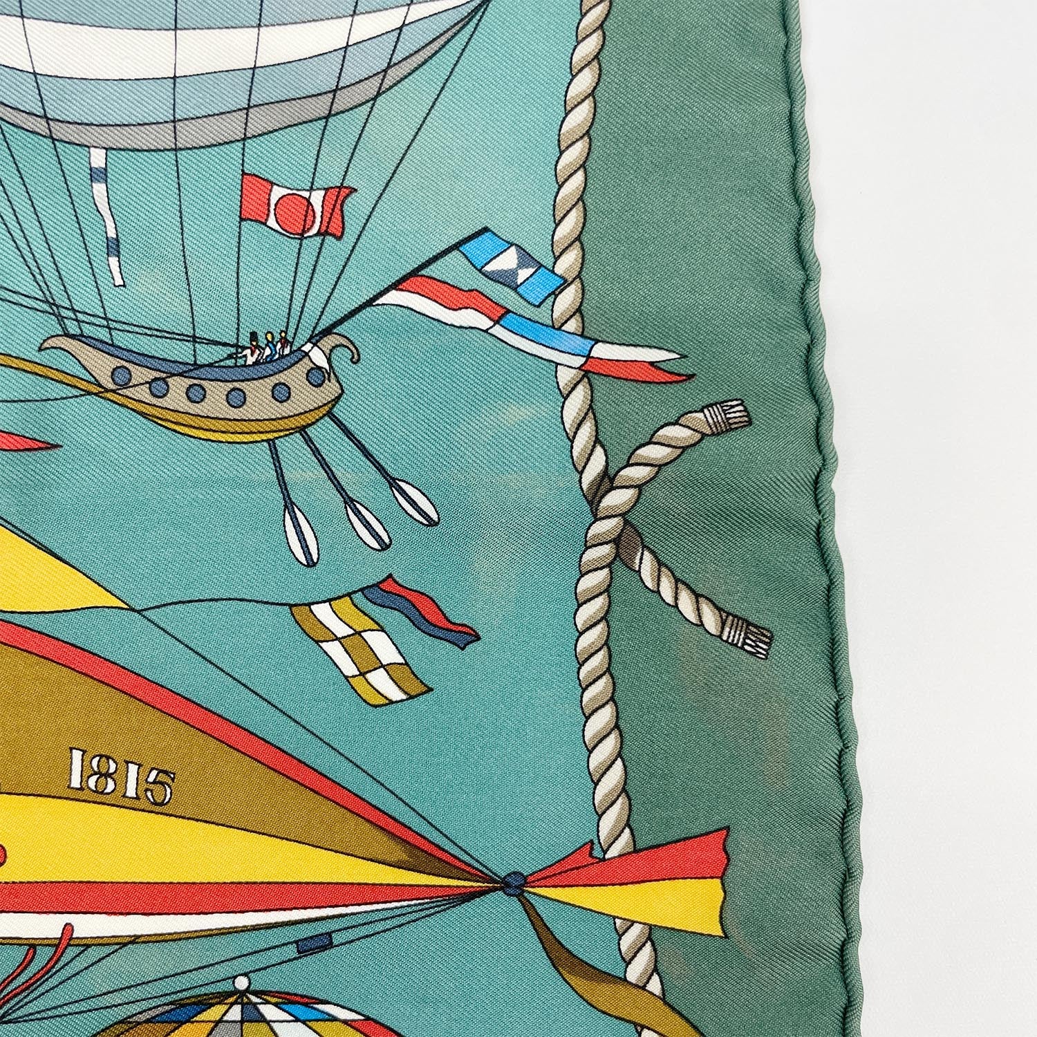 HERMES エルメス プチ・カレ43 LES FOLIES DU CIEL 大空の狂気 スカーフ