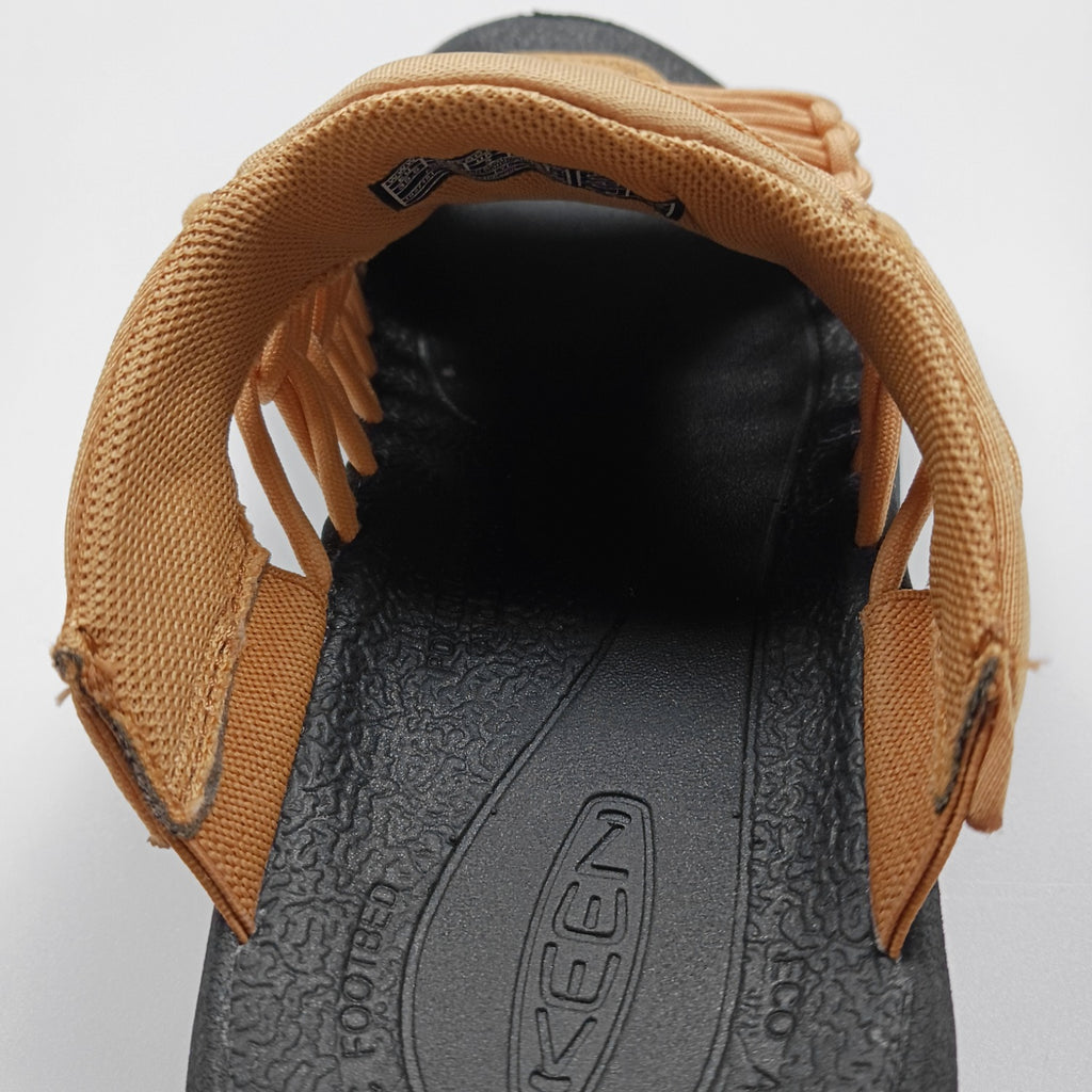 KEEN キーン UNEEK SNK SLIDE サンダル 22.5cm