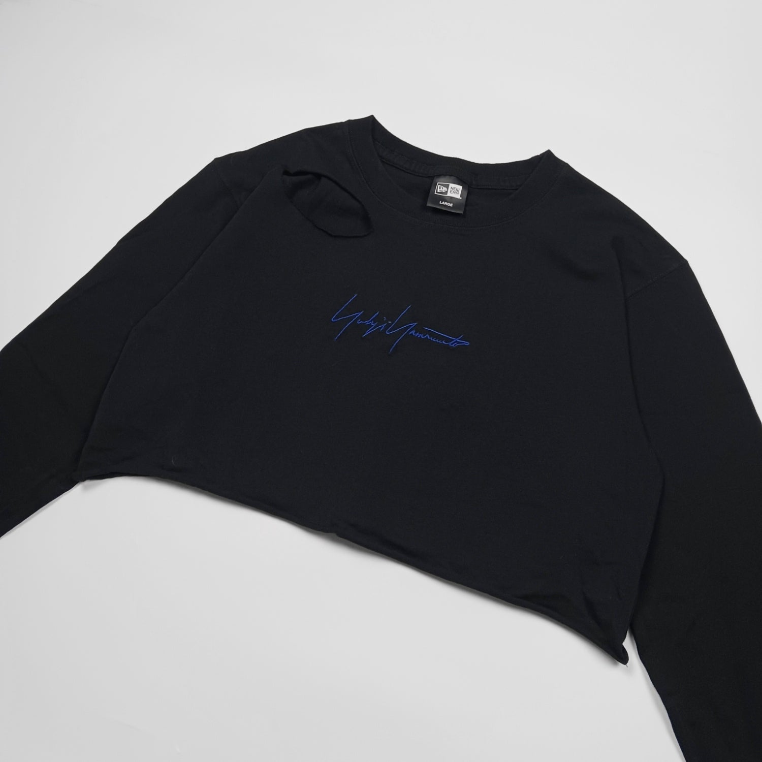 Yohji Yamamoto New Era コラボ ダメージ加⼯ 短丈トレーナー ブラック L