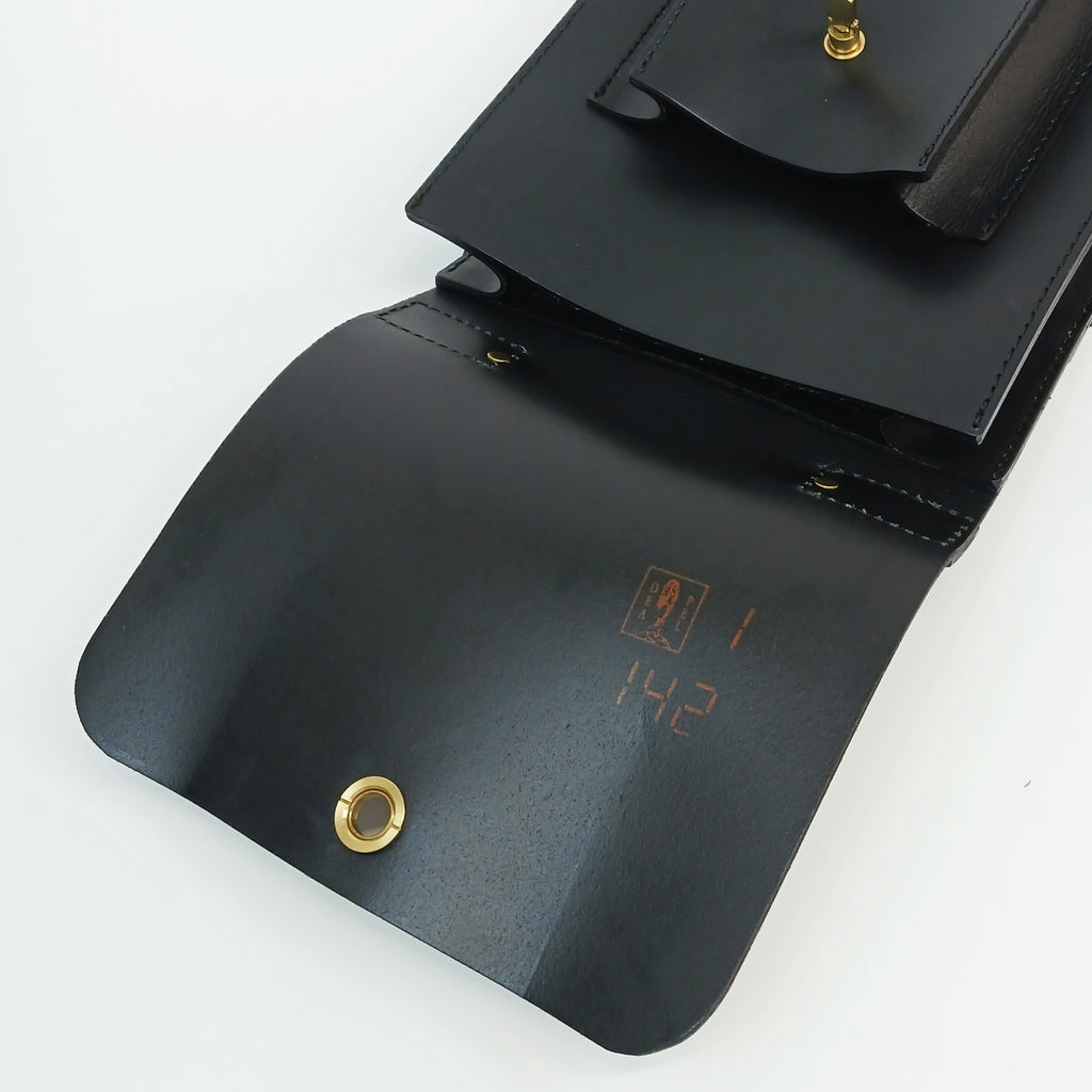 HERZ レザー バックパック 3way縦型バッグ リュック ショルダー