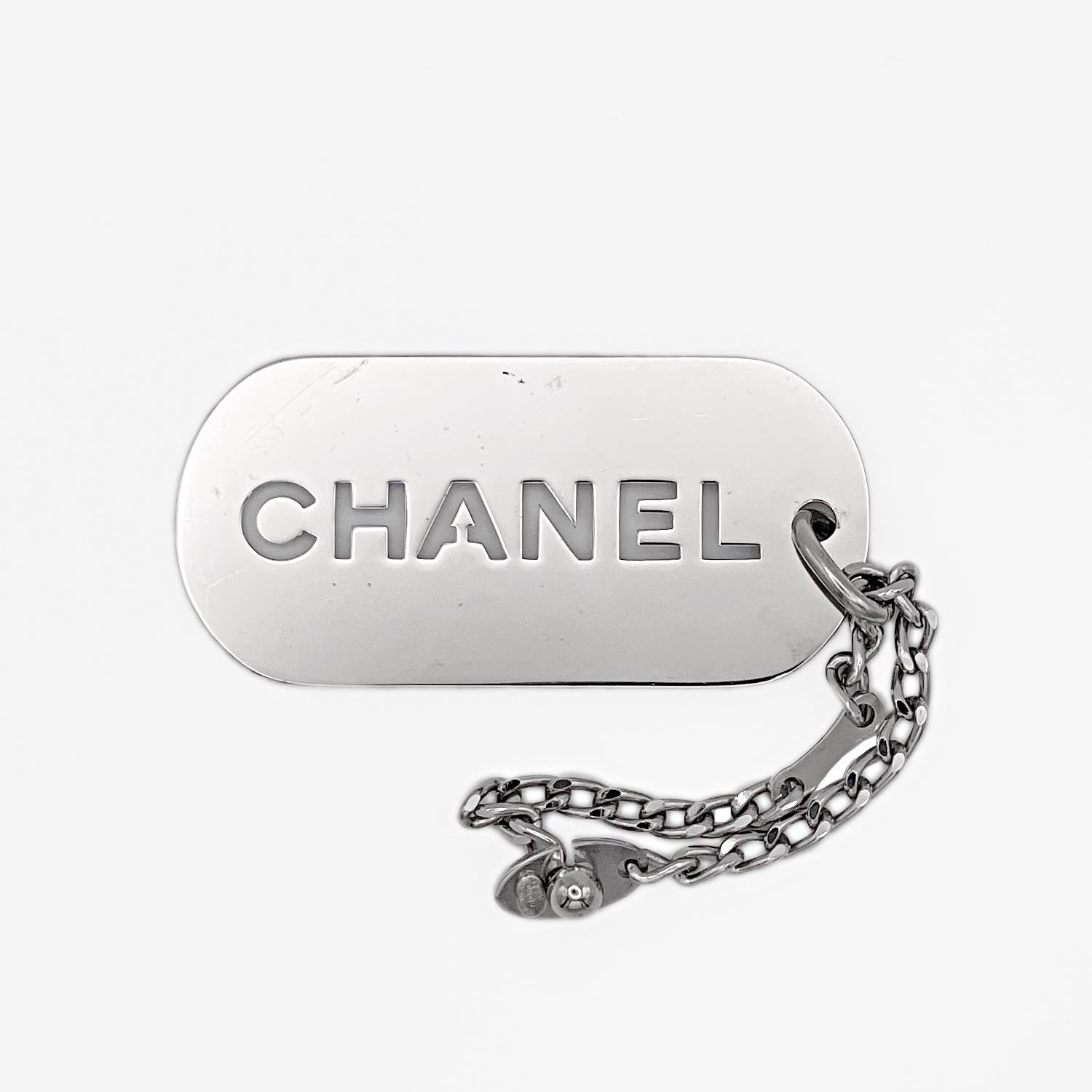 CHANEL シャネル キーホルダー ドッグタグ プレート 04V バッグチャーム