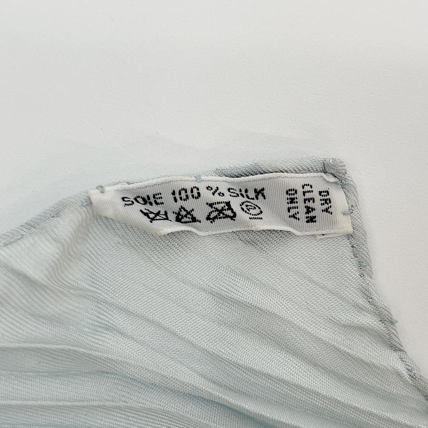 HERMES カレ90 プリーツスカーフ In The Pocket イン・ザ・ポケット