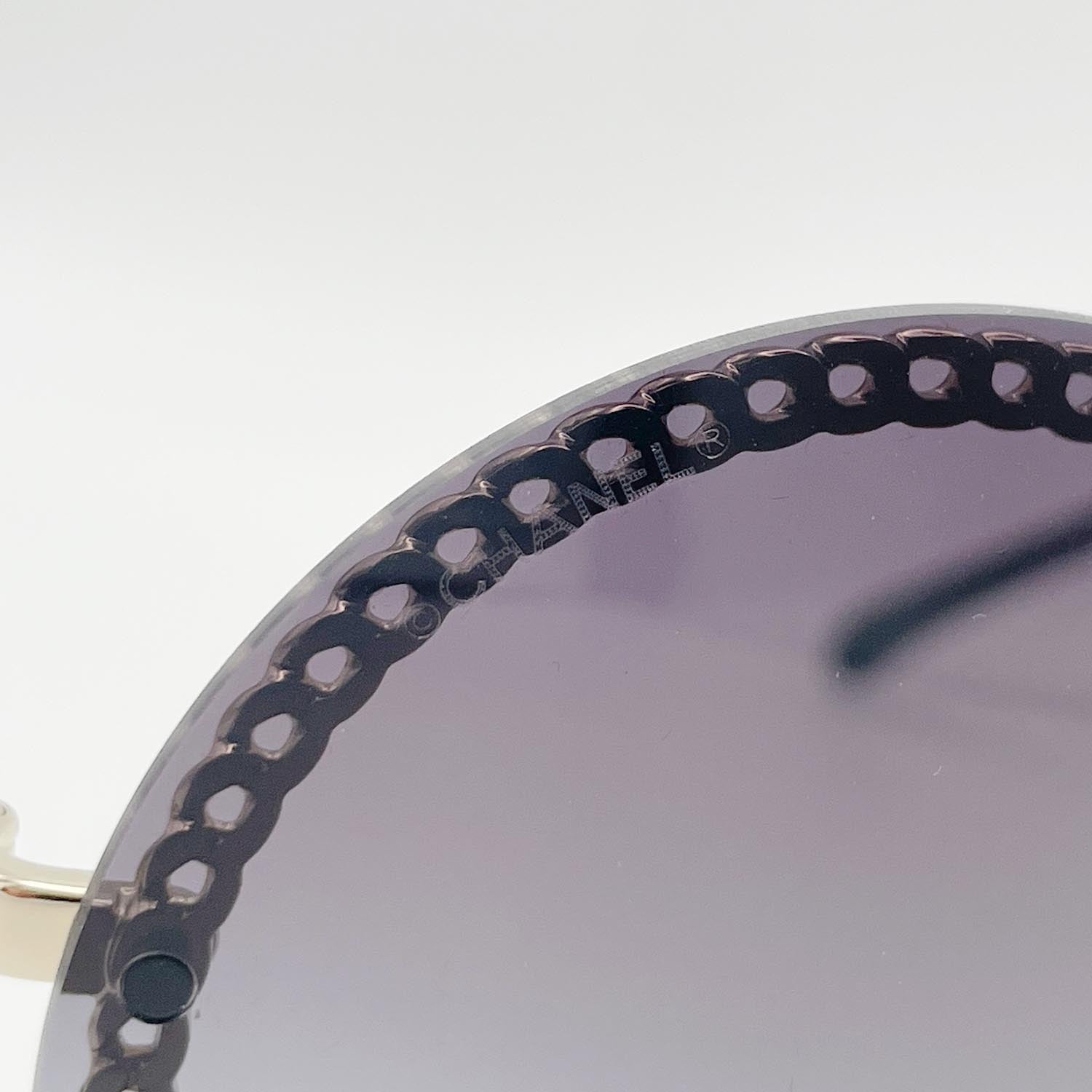 CHANEL シャネル 4245 125/6S サングラス グラスチェーン付 パール レザー
