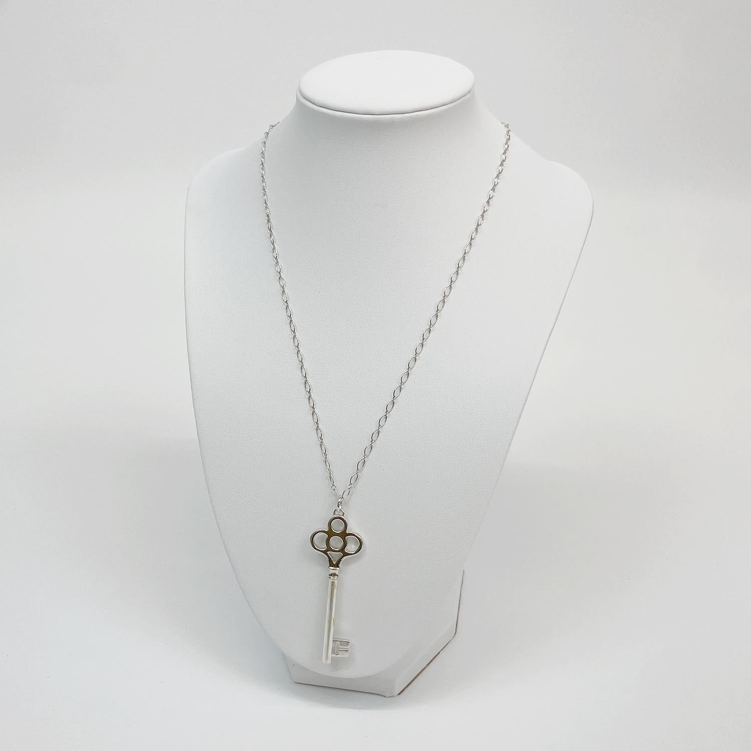 新品仕上済 Tiffany&Co. ティファニー クラウンキー ネックレス SV925