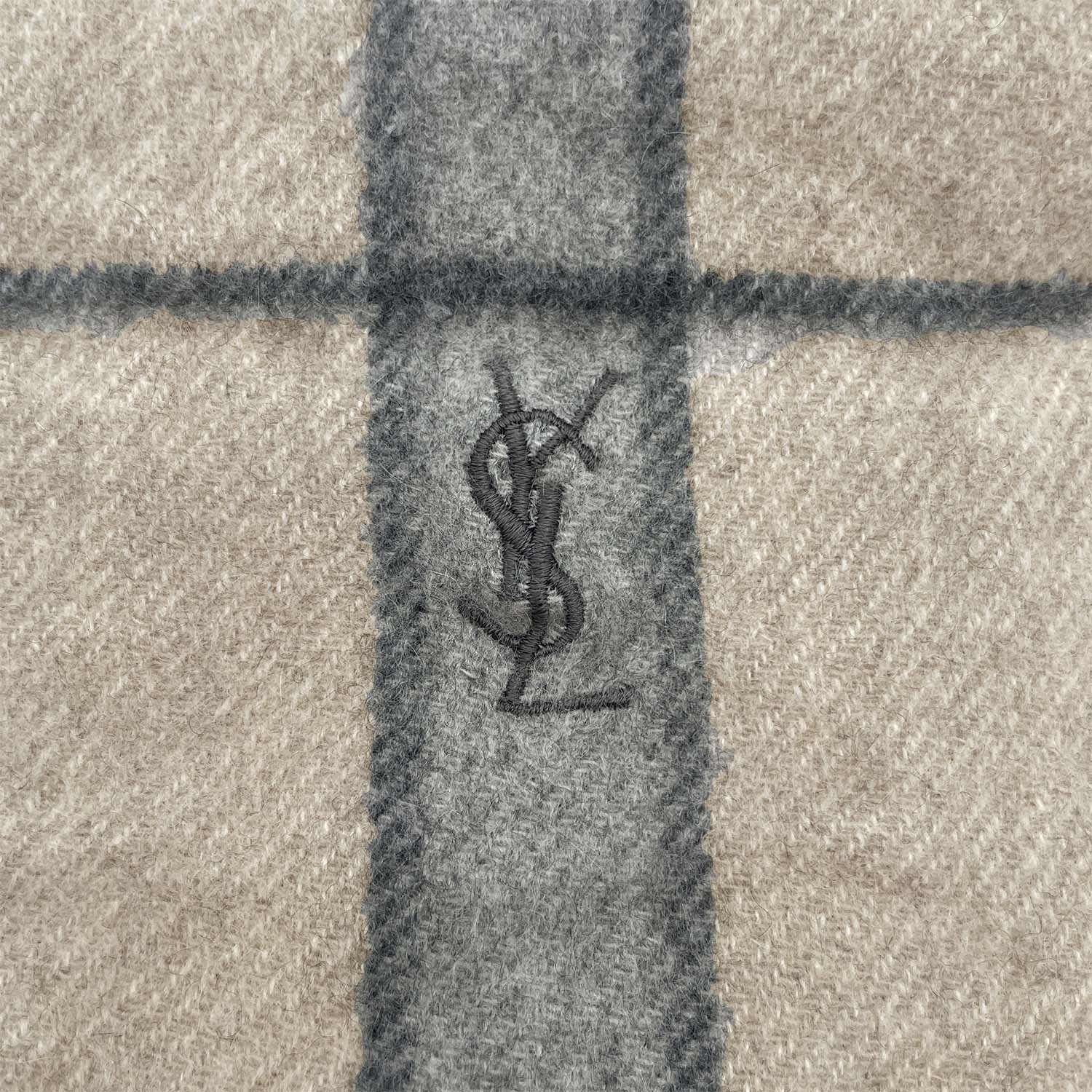 Yves Saint Laurent イヴサンローラン 140cm×27cm カシミア マフラー チェック柄