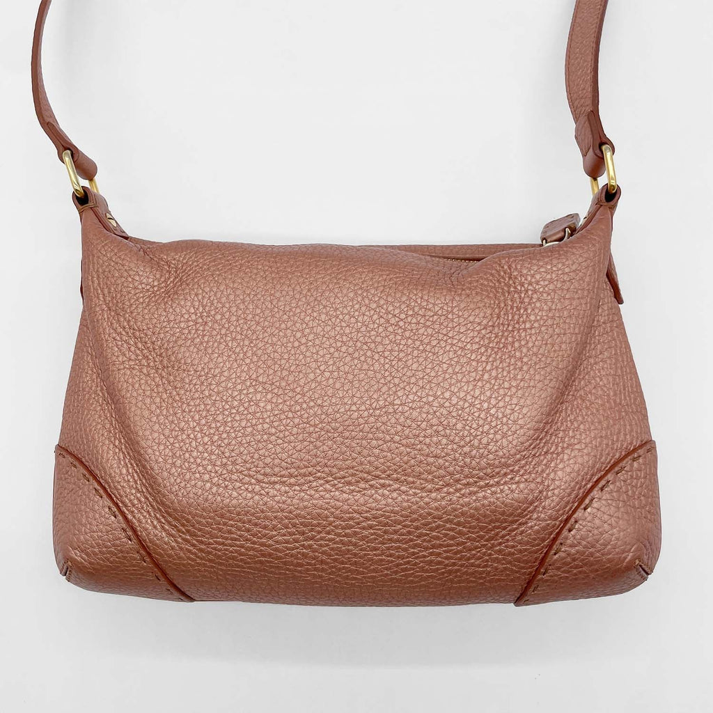 FENDI フェンディ セレリア ショルダーバッグ メタリックピンク クロスボディ ステッチ