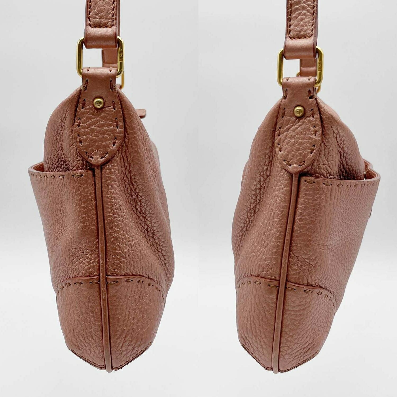 FENDI フェンディ セレリア ショルダーバッグ メタリックピンク クロスボディ ステッチ