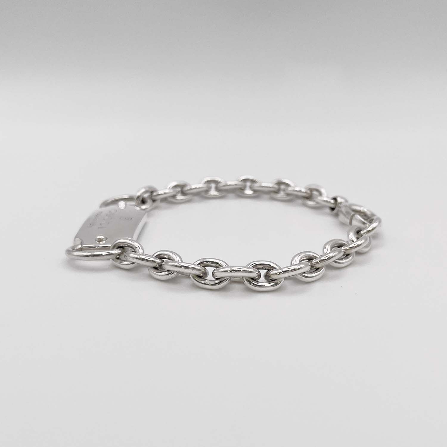 GUCCI グッチ 18cm ブレスレット ロゴプレート SV925 チェーン バングル