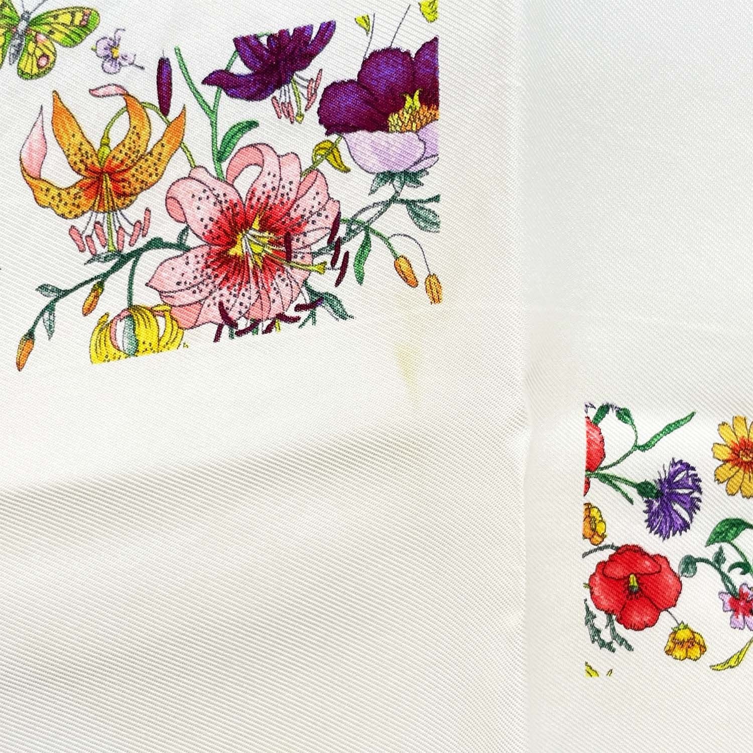 GUCCI グッチ スカーフ 87cm×88cm GGフローラル 花柄 シルク