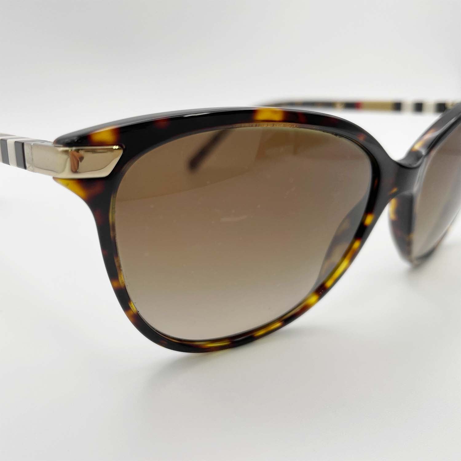 BURBERRY バーバリー サングラス B4216 3002/13 キャットアイ チェック柄 アイウェア