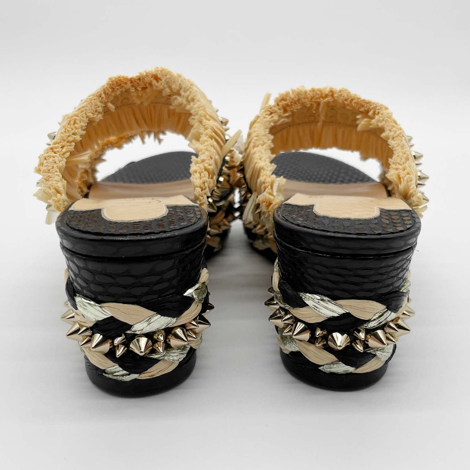 Christian Louboutin クリスチャンルブタン 37 サンダル VOLTINOUDOU スタッズパイソン