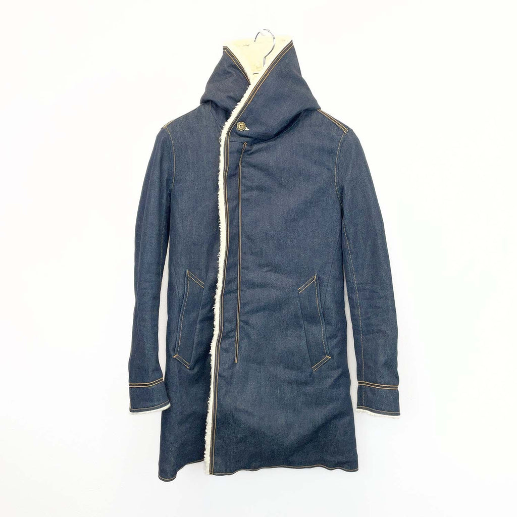 1PIU1UGUALE3 ウノピゥウノウグァーレトレ III(Sサイズ) ボアデニムコート ロング丈 メンズ