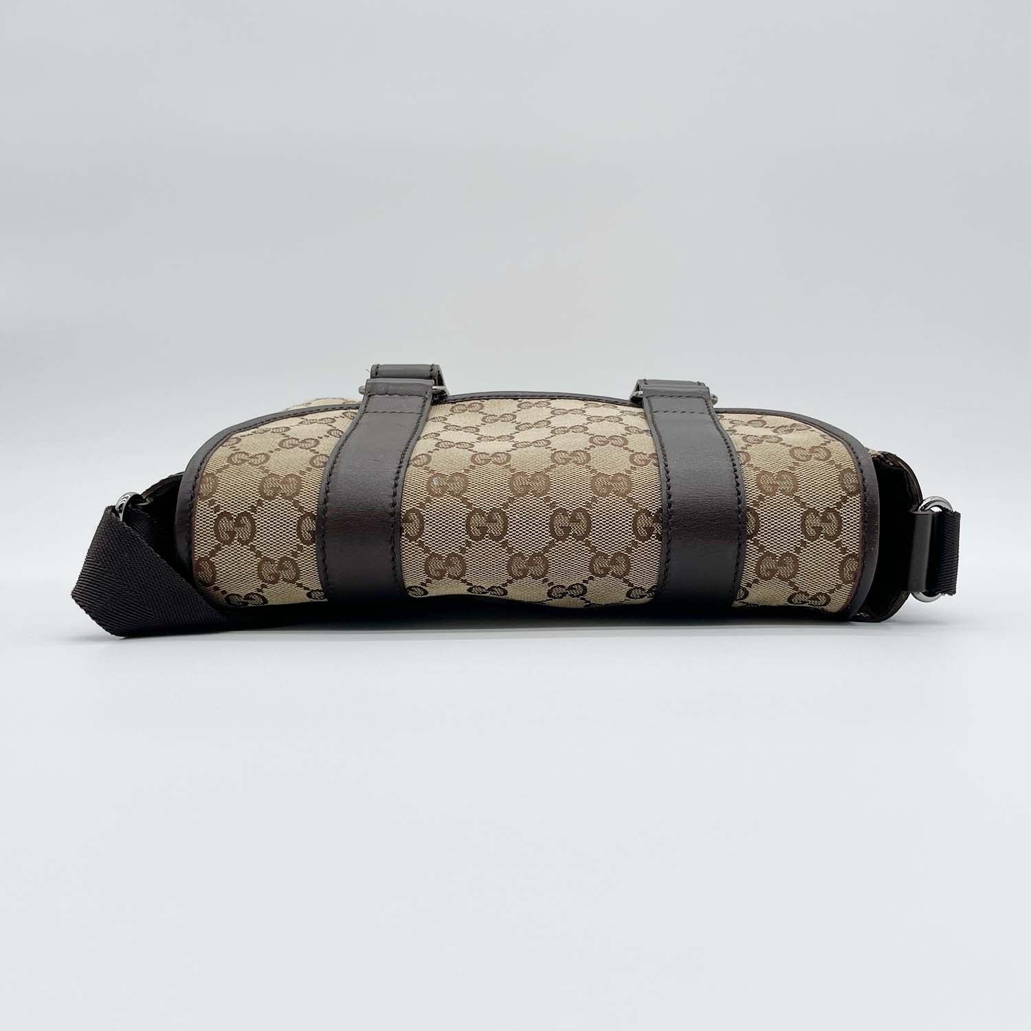 GUCCI グッチ ショルダーバッグ GGキャンバス メッセンジャー 145858 ブラウン