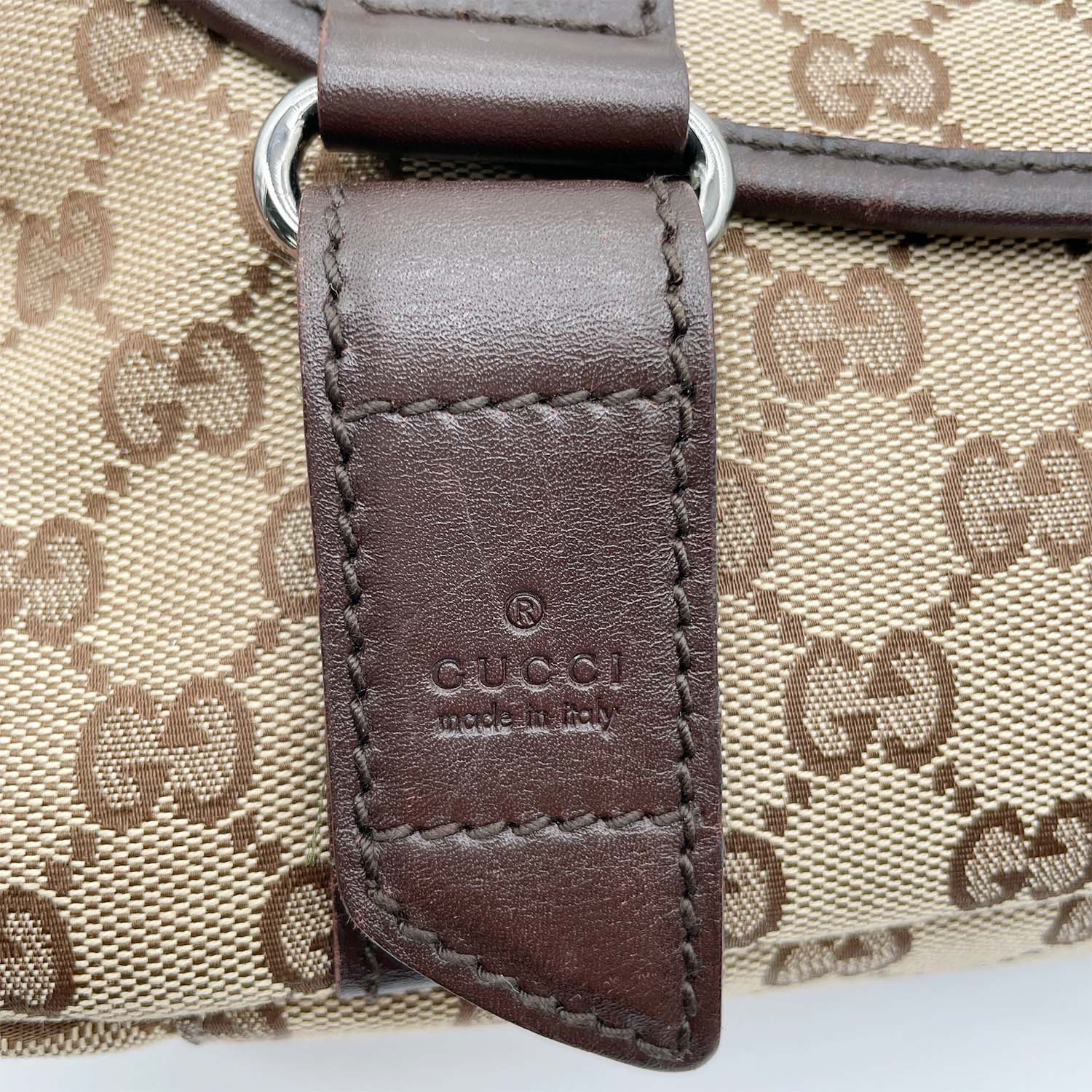 GUCCI グッチ ショルダーバッグ GGキャンバス メッセンジャー 145858 ブラウン