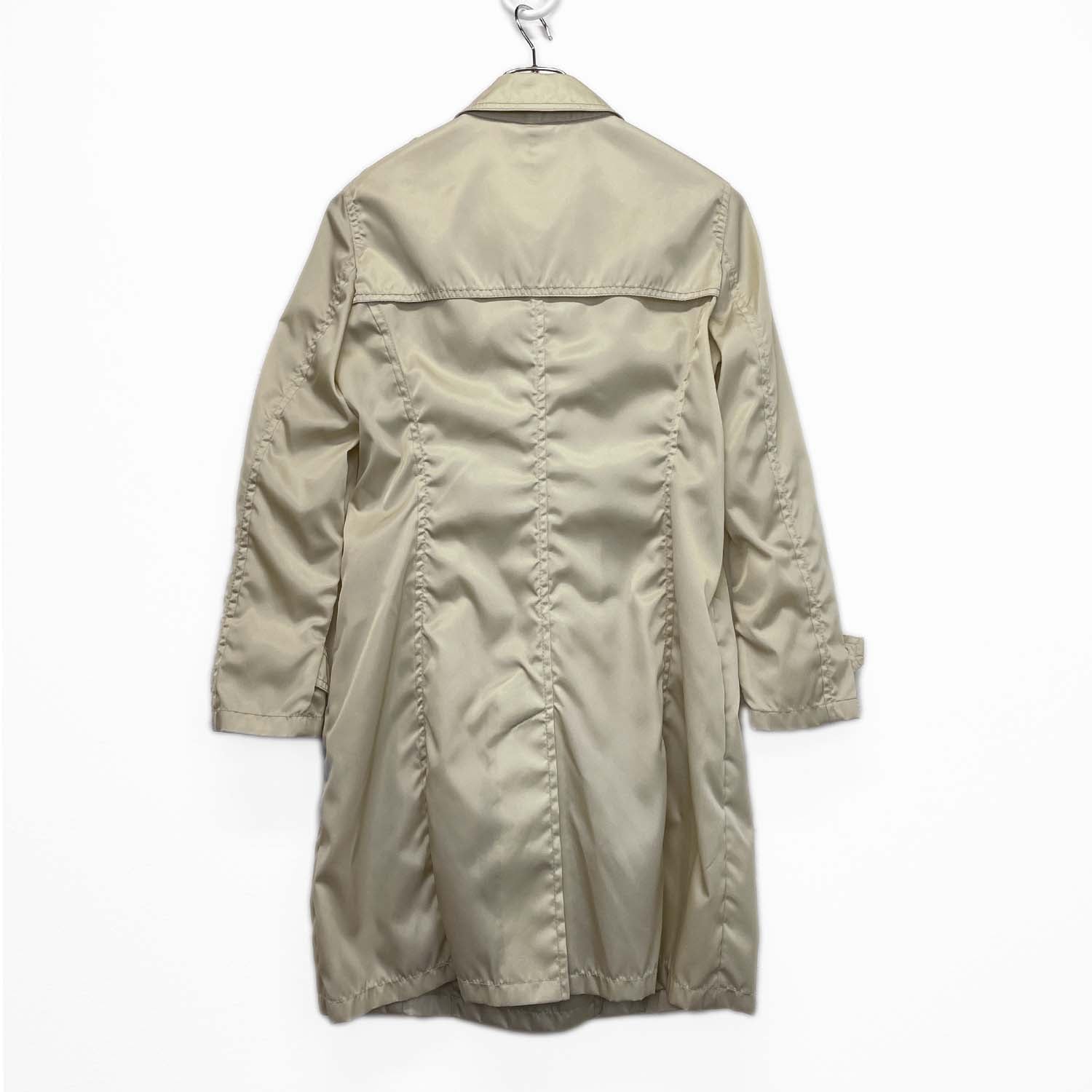 PRADA プラダ サイズ42トレンチコート トライアングルロゴ 三角 ナイロン ベージュ レディース