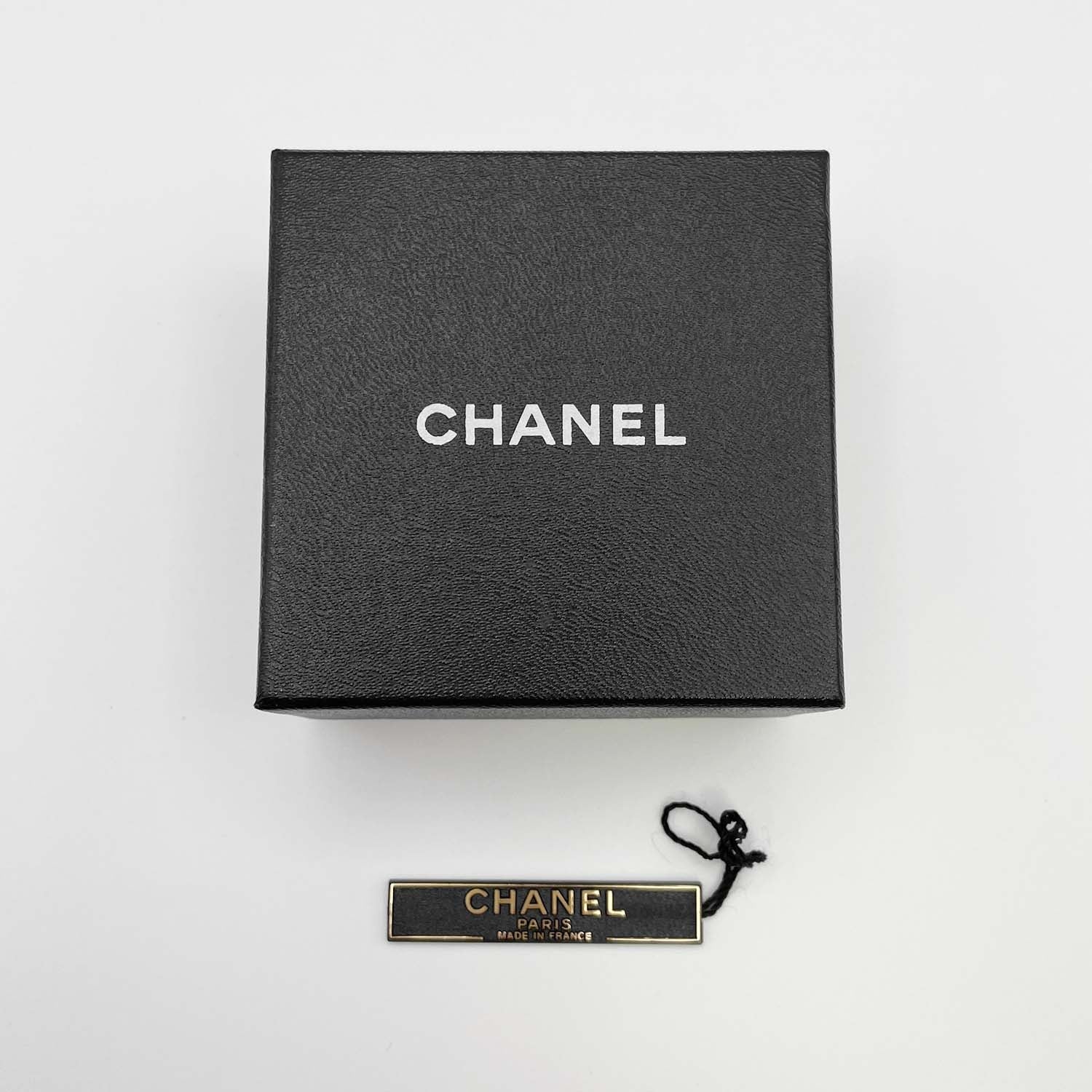 CHANEL シャネル マネークリップ 札ばさみ ロゴ 99P ゴールド クリップ
