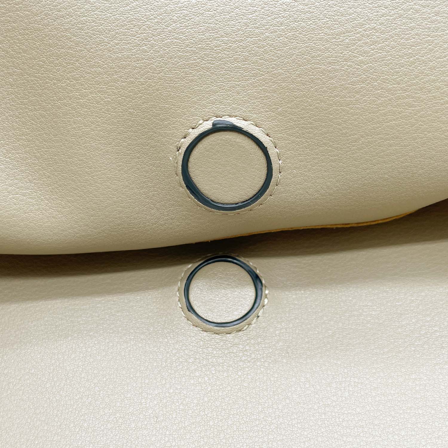LOEWE ロエベ フラメンコクラッチ 巾着バッグ 社外ストラップ付 ベージュ