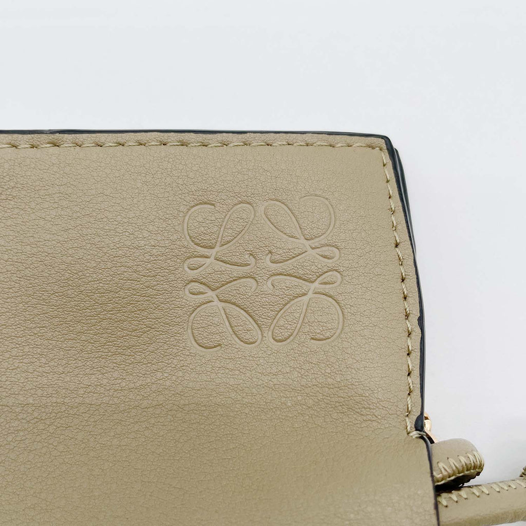 LOEWE ロエベ フラメンコクラッチ 巾着バッグ 社外ストラップ付 ベージュ