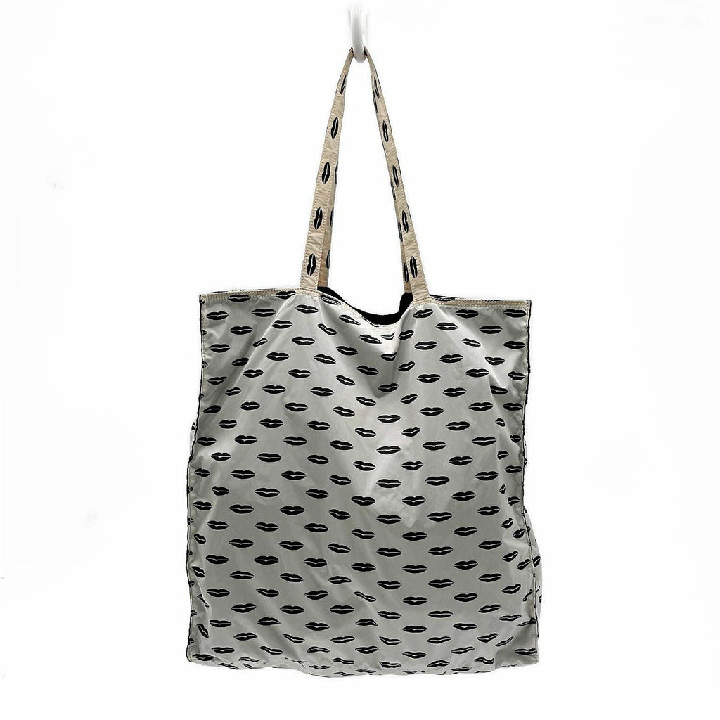 PRADA プラダ ナイロン エコバッグ トート リップ柄 リバーシブル 三角 トライアングルロゴ