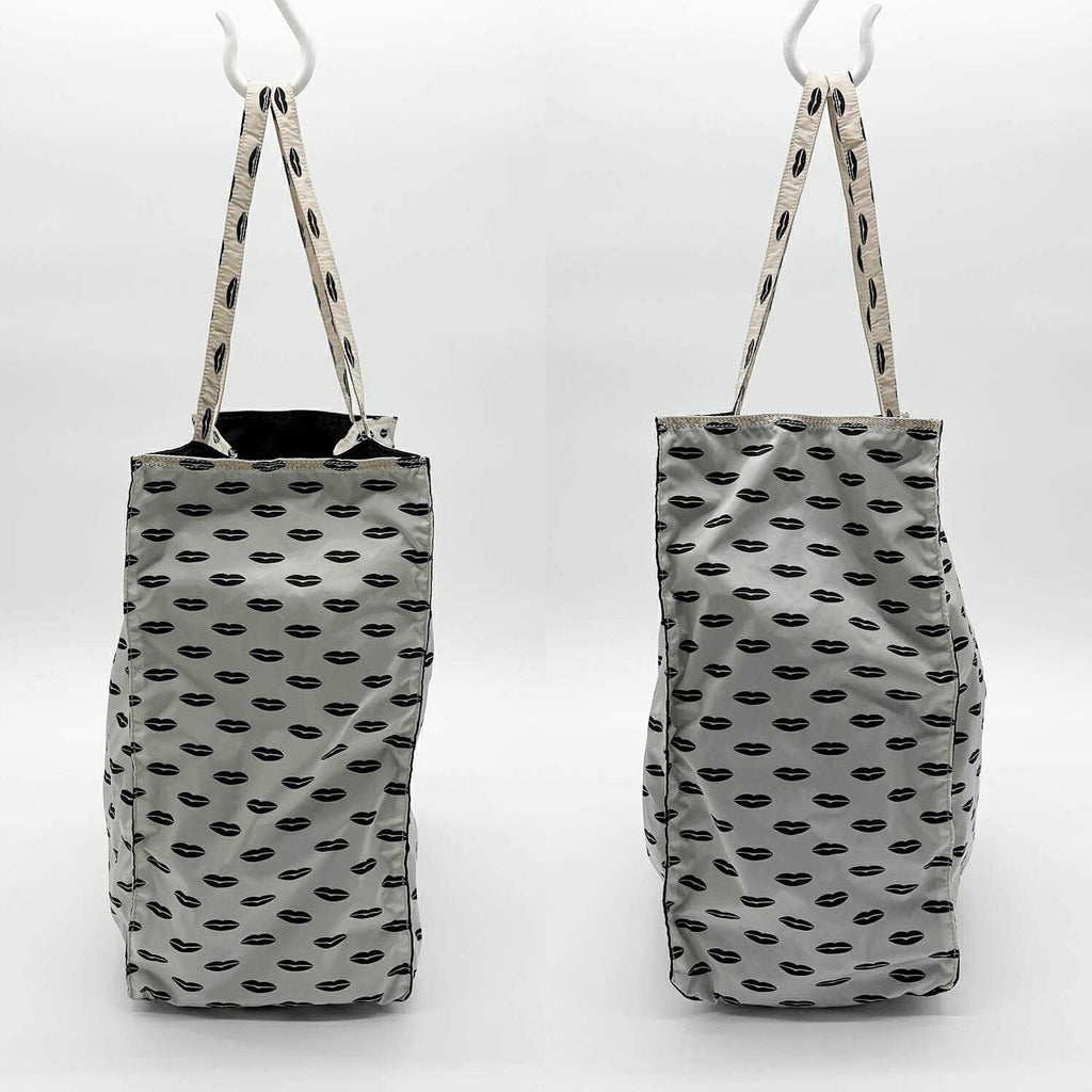 PRADA プラダ ナイロン エコバッグ トート リップ柄 リバーシブル 三角 トライアングルロゴ