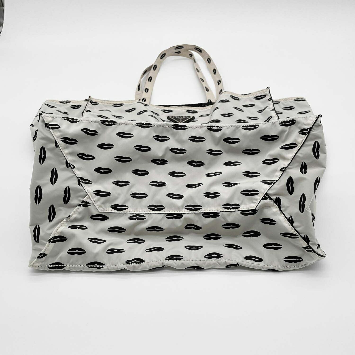 PRADA プラダ ナイロン エコバッグ トート リップ柄 リバーシブル 三角 トライアングルロゴ