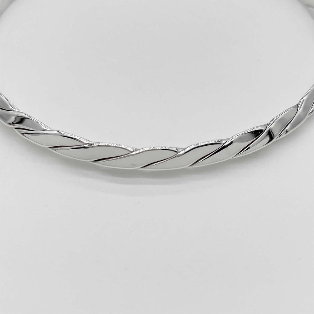 Tiffany&Co. ティファニー 20cm ナイフエッジ ツイスト バングル SV925 新品仕上済