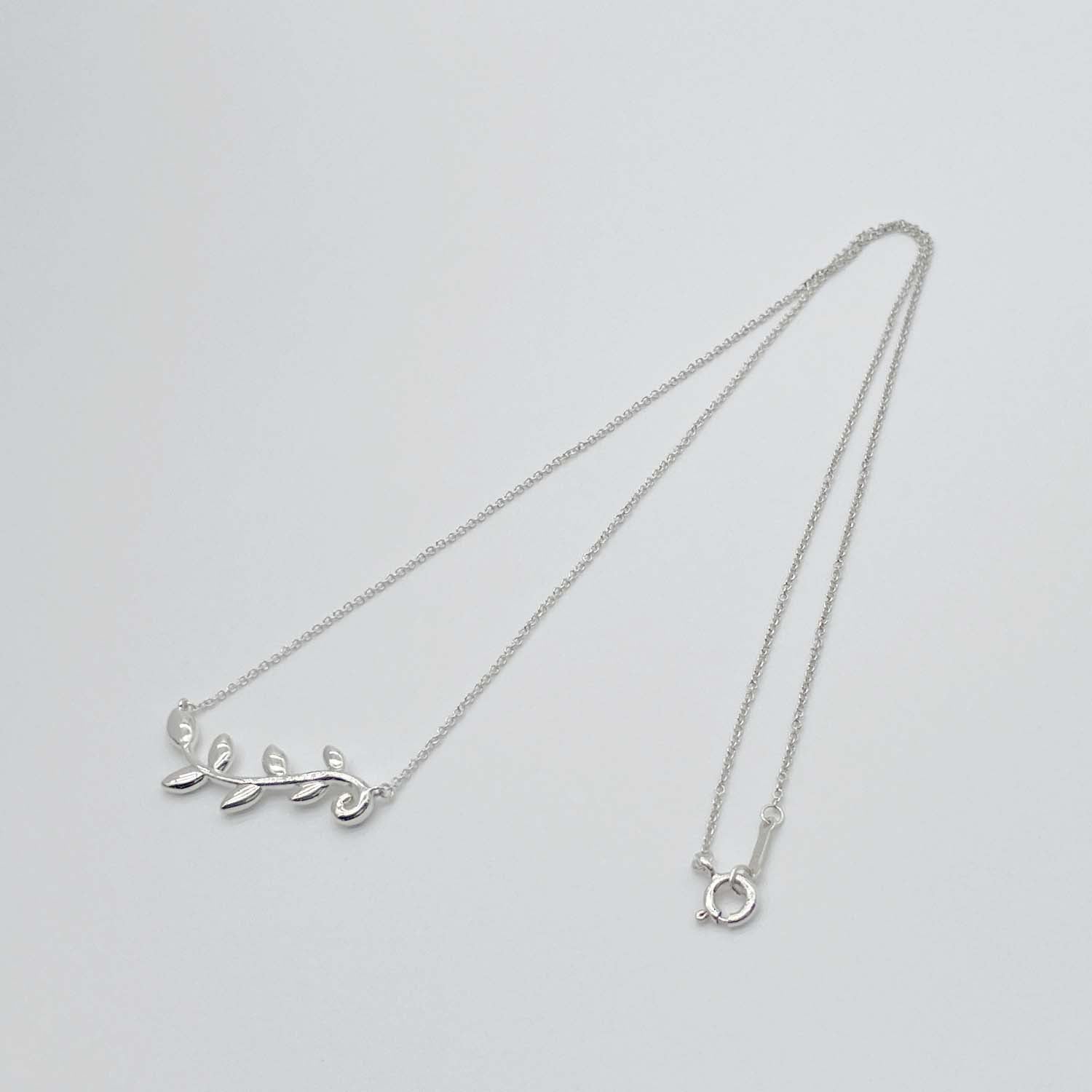 Tiffany&Co. ティファニー オリーブ リーフ ヴァイン ペンダント ネックレス SV925 新品仕上済