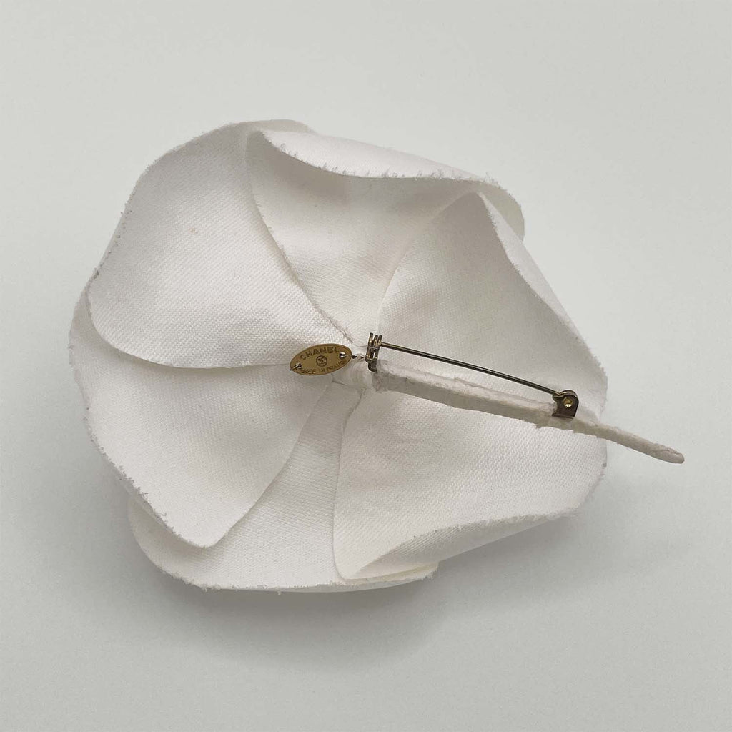 CHANEL シャネル 9cm カメリア コサージュ ブローチ バッジ ホワイト フラワー