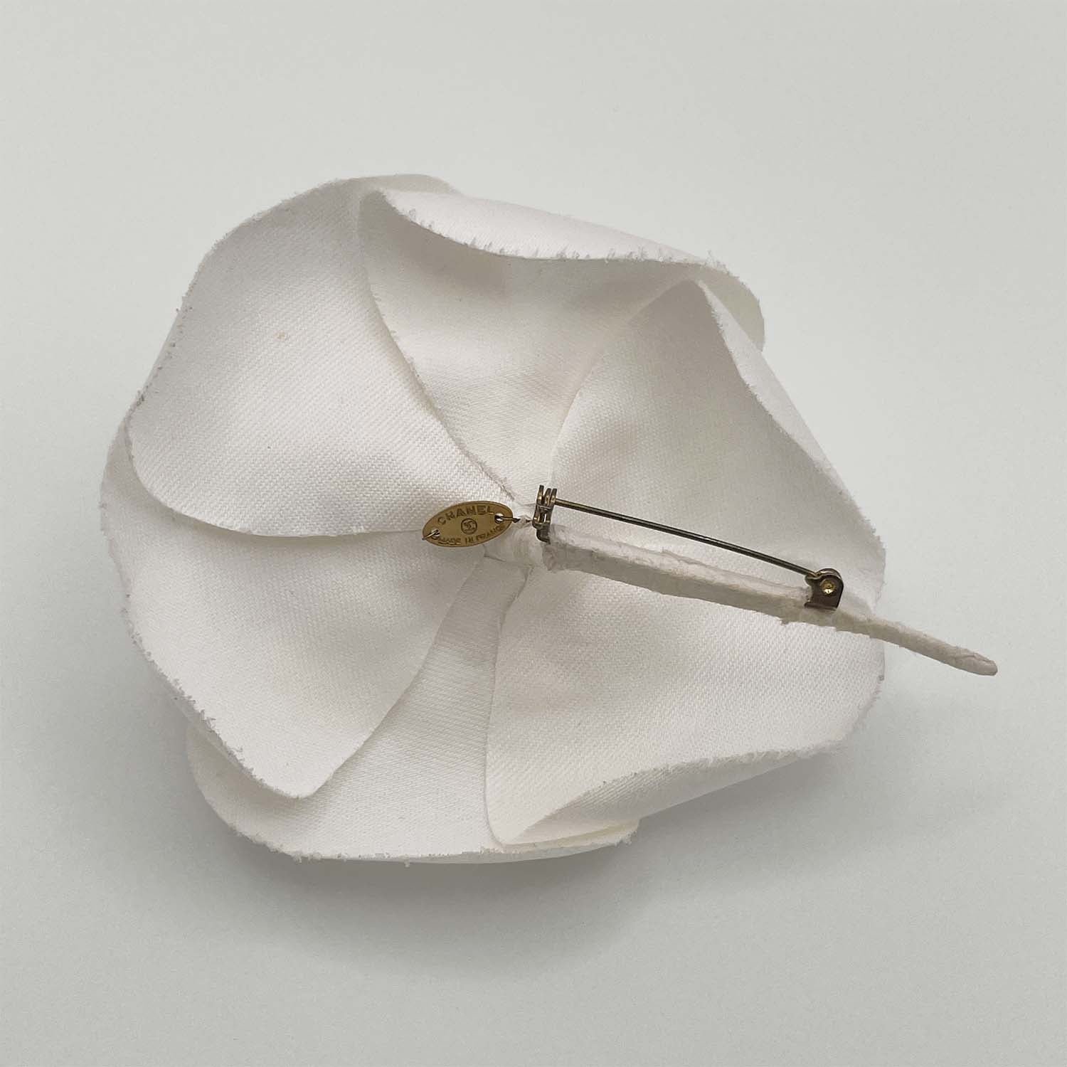 CHANEL シャネル 9cm カメリア コサージュ ブローチ バッジ ホワイト フラワー