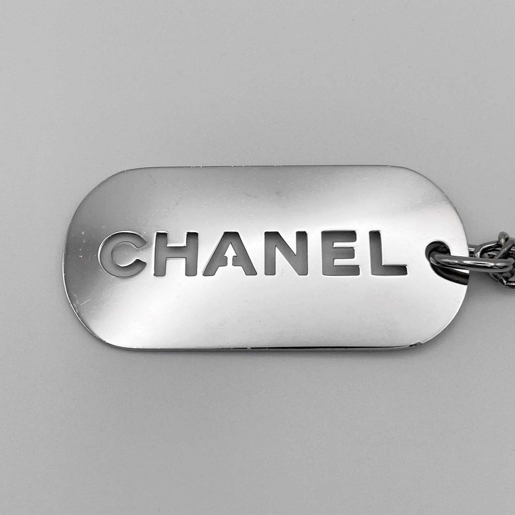 CHANEL シャネル ドッグタグ バッグチャーム ロゴ 04V シルバー