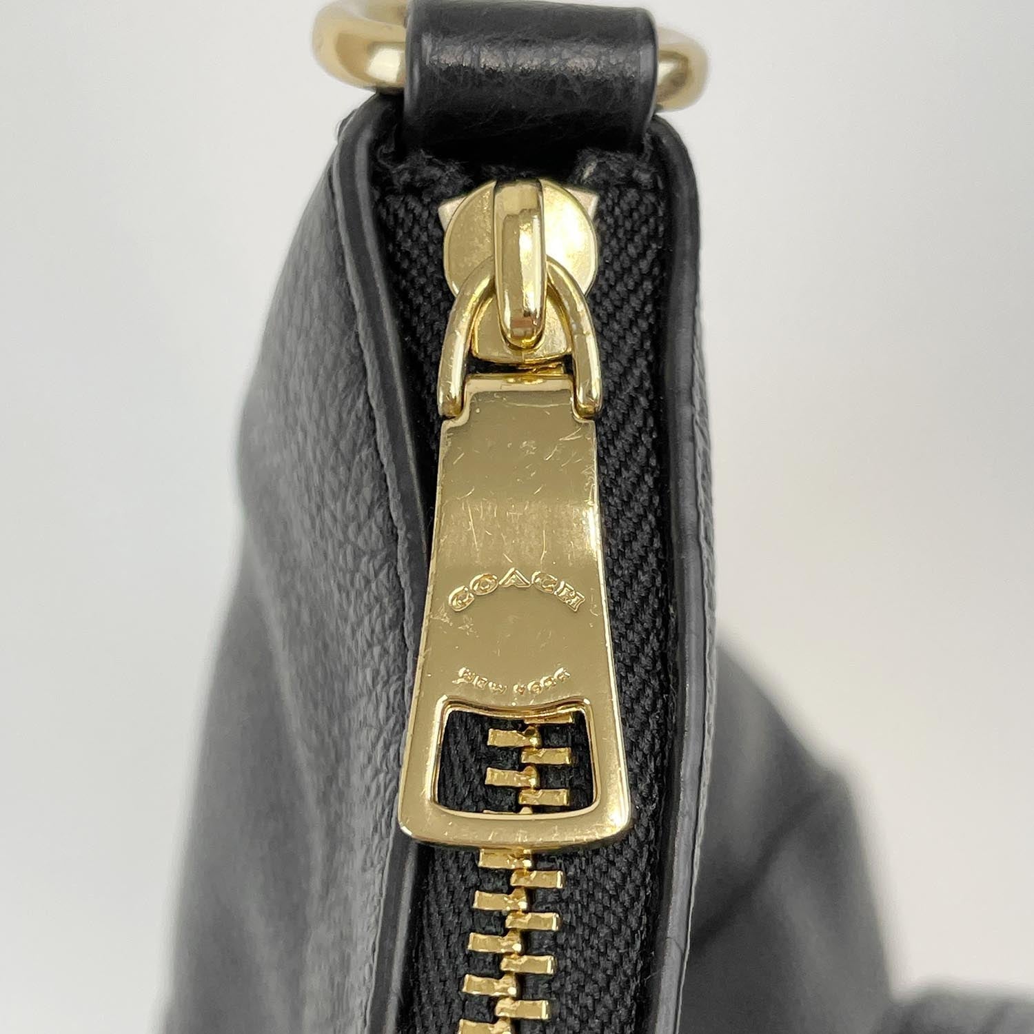COACH コーチ スモール ケルシー サッチェル 2WAYバッグ F26917 ぺブルレザー
