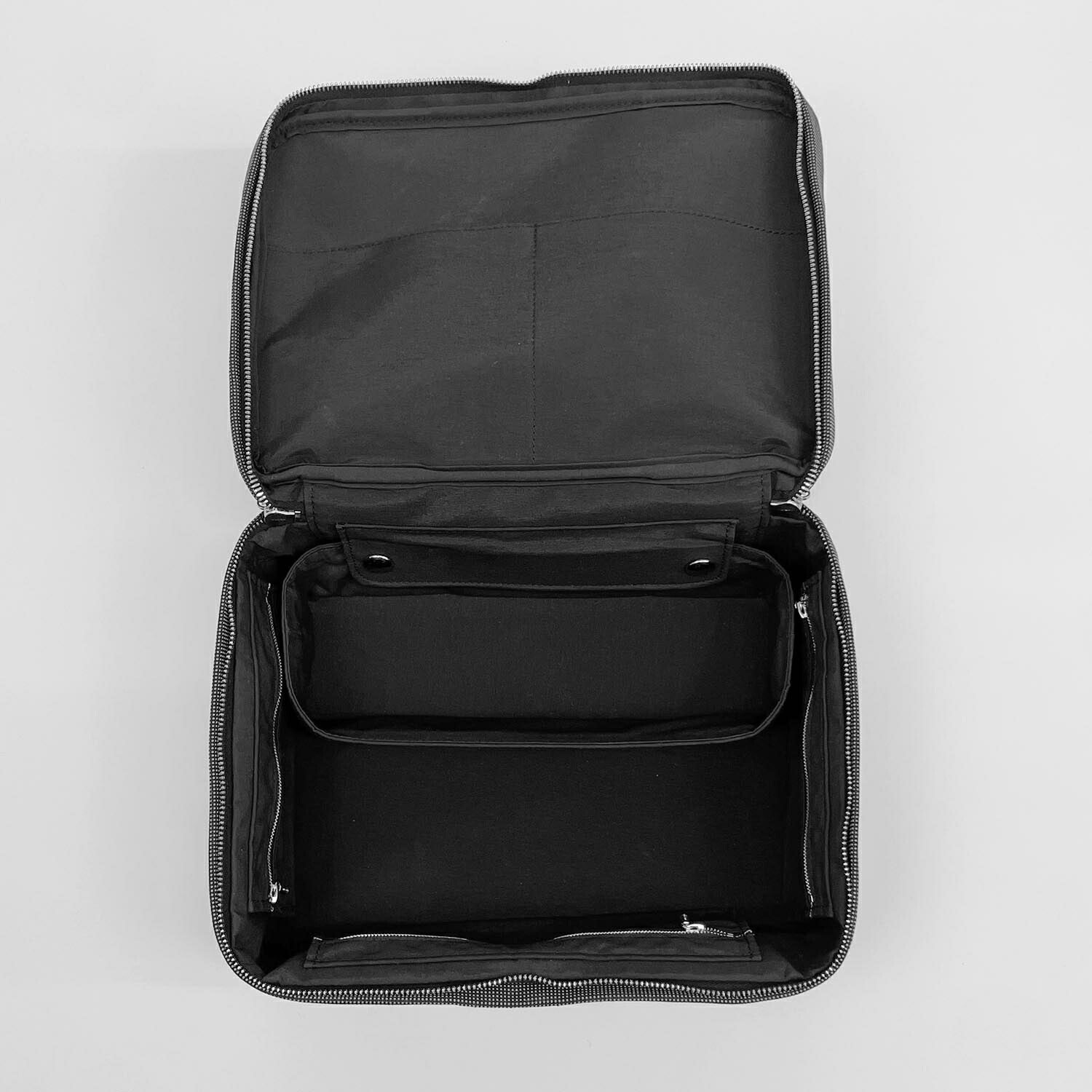 美品 HERMES エルメス エールライン バニティバッグ 収納 トラベル