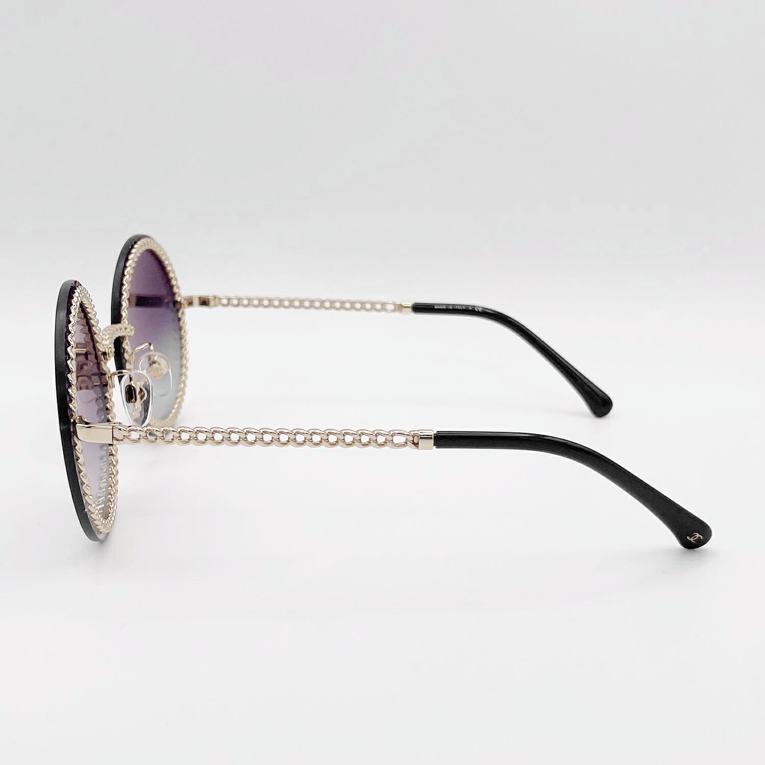 CHANEL シャネル 4245 125/6S サングラス グラスチェーン付 パール レザー