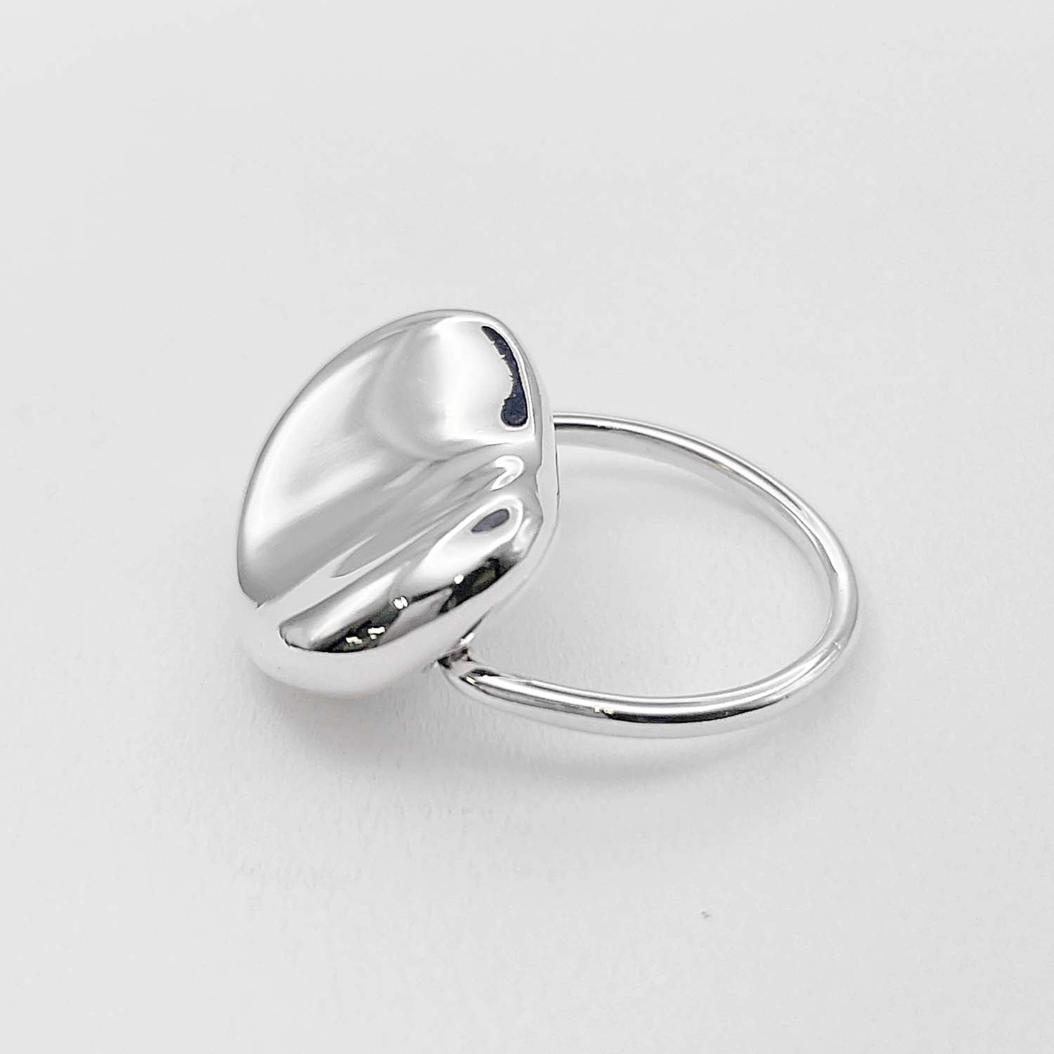 Tiffany&Co. ティファニー 8号程度 ビーン リング 指輪 有機的 豆 エルサペレッティ 新品仕上済 SV925 KA-052